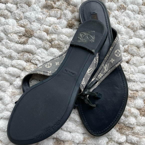 Louis Vuitton monogram canvas slippers size 38 - Picture 4 of 4